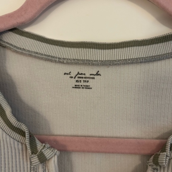 Out from Under Go for Gold Seamless Cropped Top Size XS/S - Picture 2 of 3